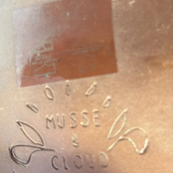 Musse & Cloud Perforated Cream Booties - Picture 5 of 5